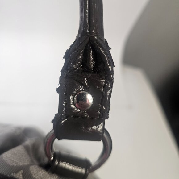 Linea BB1 United Colors of Benetton Since 1965. This is a small women's purse. - Picture 5 of 16